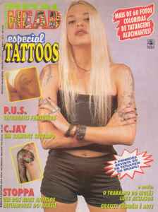 P.U.S. guitar player Simone at tatto mag title