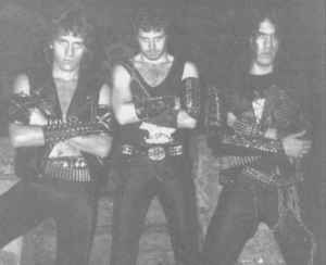 Mid`80s, the time of leather and spikes (Dorsal Atlantica)