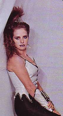 Singer Marcela 1986